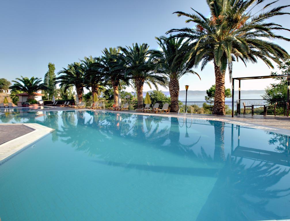 Sunrise Resort Hotel Mithimna Bagian luar foto